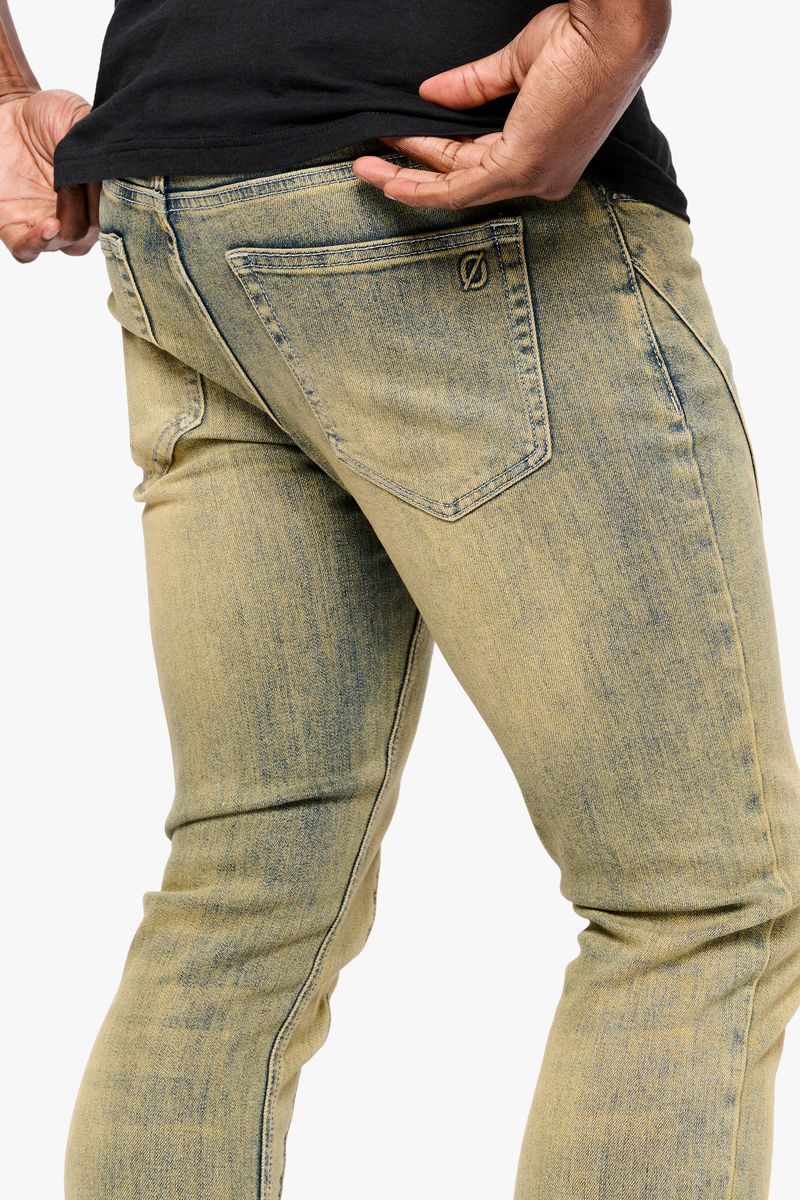 "ESSENTIAL" Denim